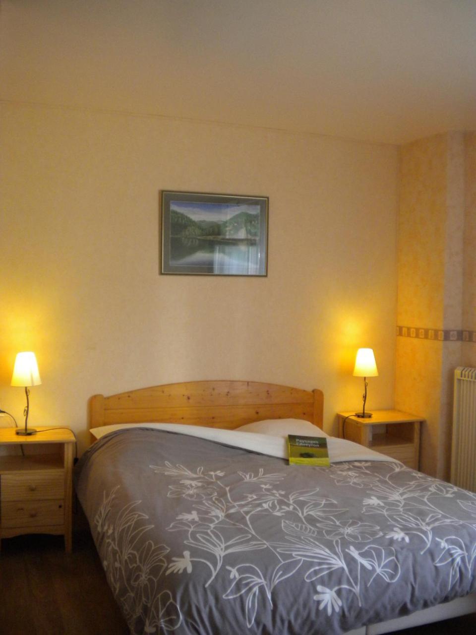 Hotel Le Relais Du Coustoubi Campouriez Buitenkant foto